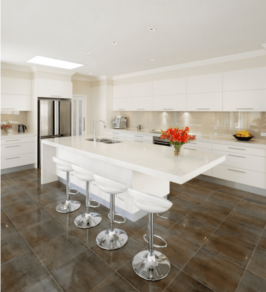 removingglasssplashbackhopperscrossing Economy Glass